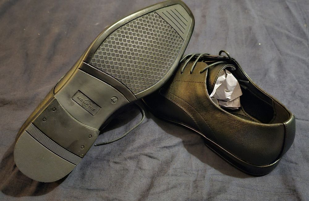 Pantofi noi eleganti, incaltaminte barbati nr. 44