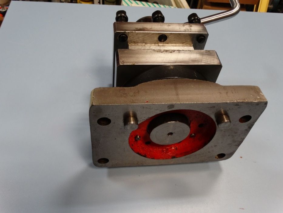 Ножодържач за струг