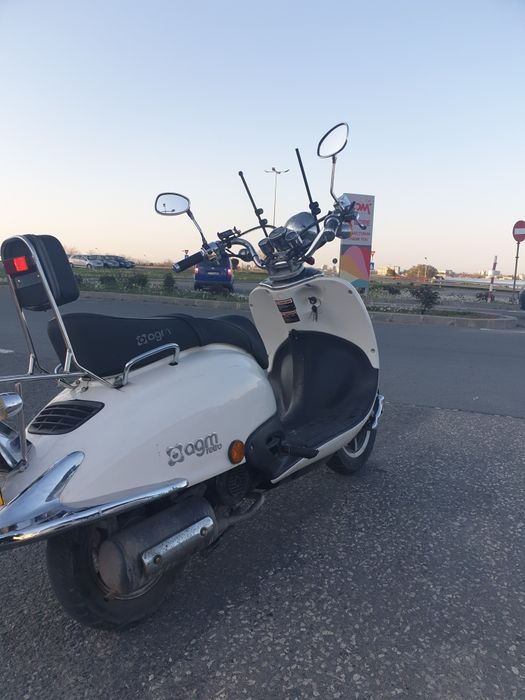 Scuter fără permis