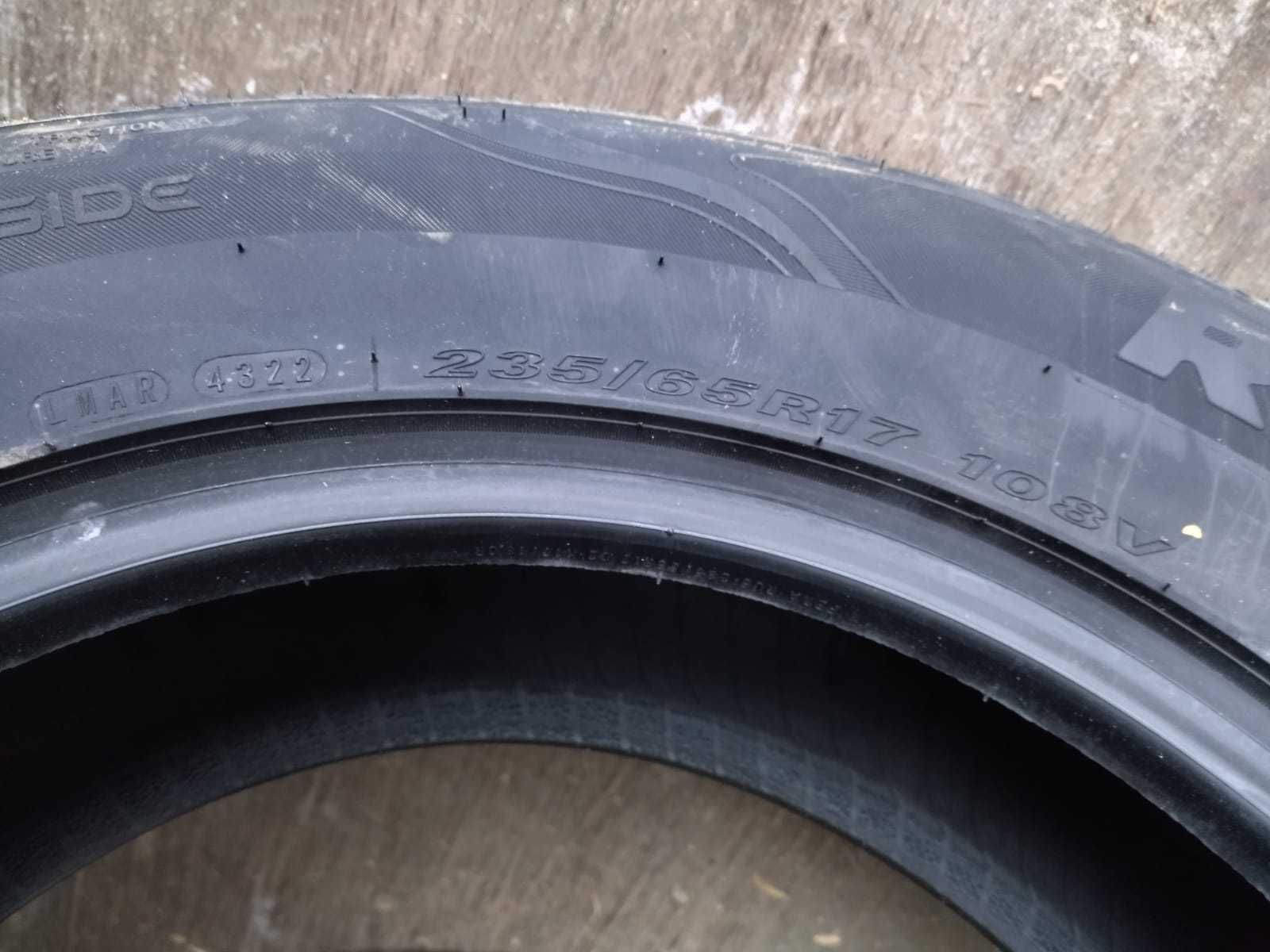 235/65R17 RU5 ROADSTON