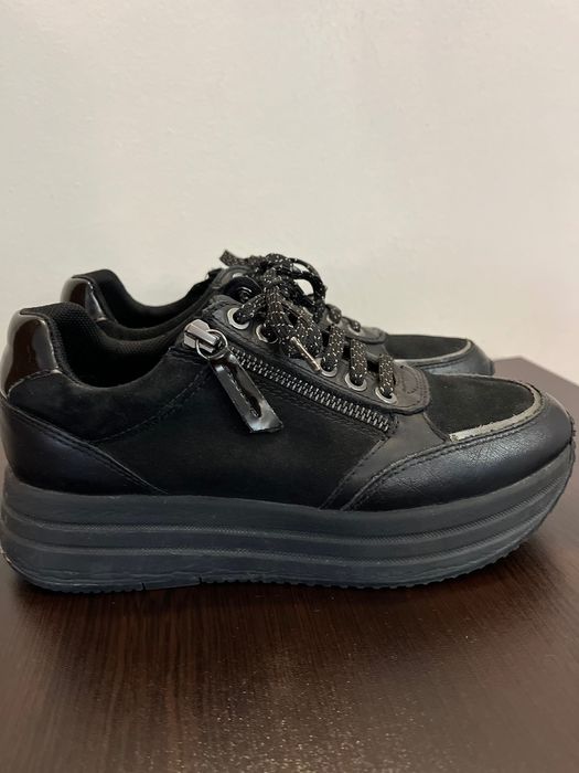 Спортни обувки Geox -черни