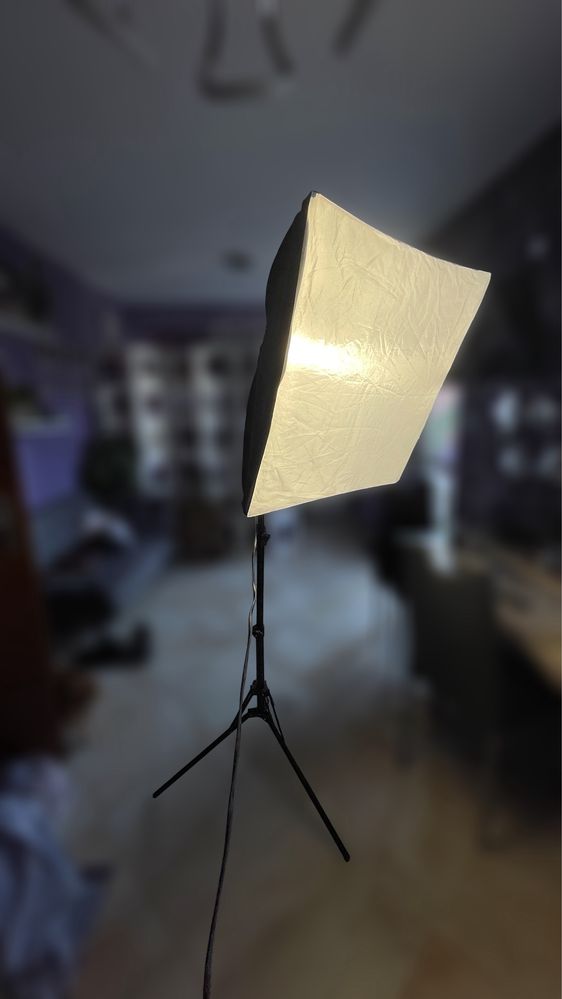 Софтбокс 60×60 + стойка 180/220 см + LED лампа 30W