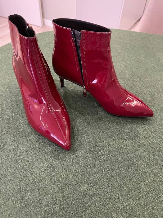 Женские кожаные полусапожки BEYMEN