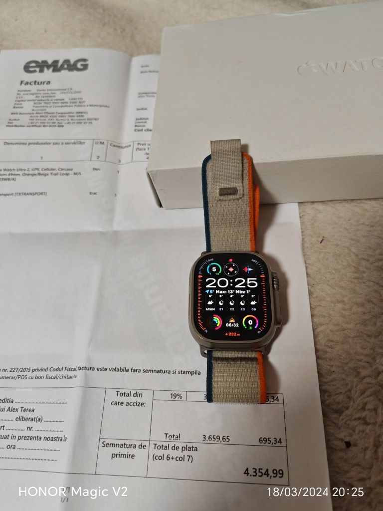 Apple Watch Ultra 2 - 49mm Titanium Orange / Beige / Garanție