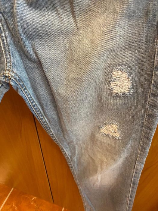 Blugi Pull& Bear Regular Fit- 40. Noi