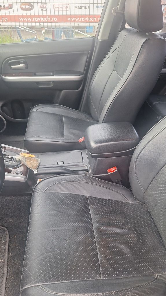 Suzuki Grand Vitara automata