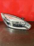 Far dreapta halogen cu lupa Renault Megane 3 Facelift