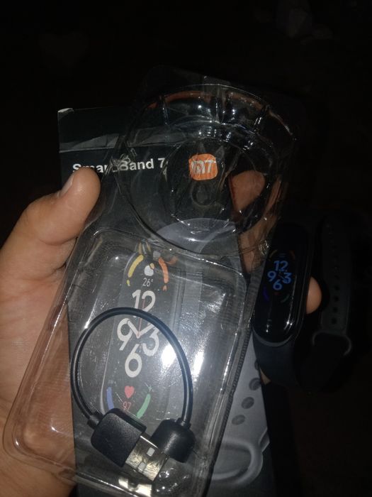 Mi band 7 новый с коробкои