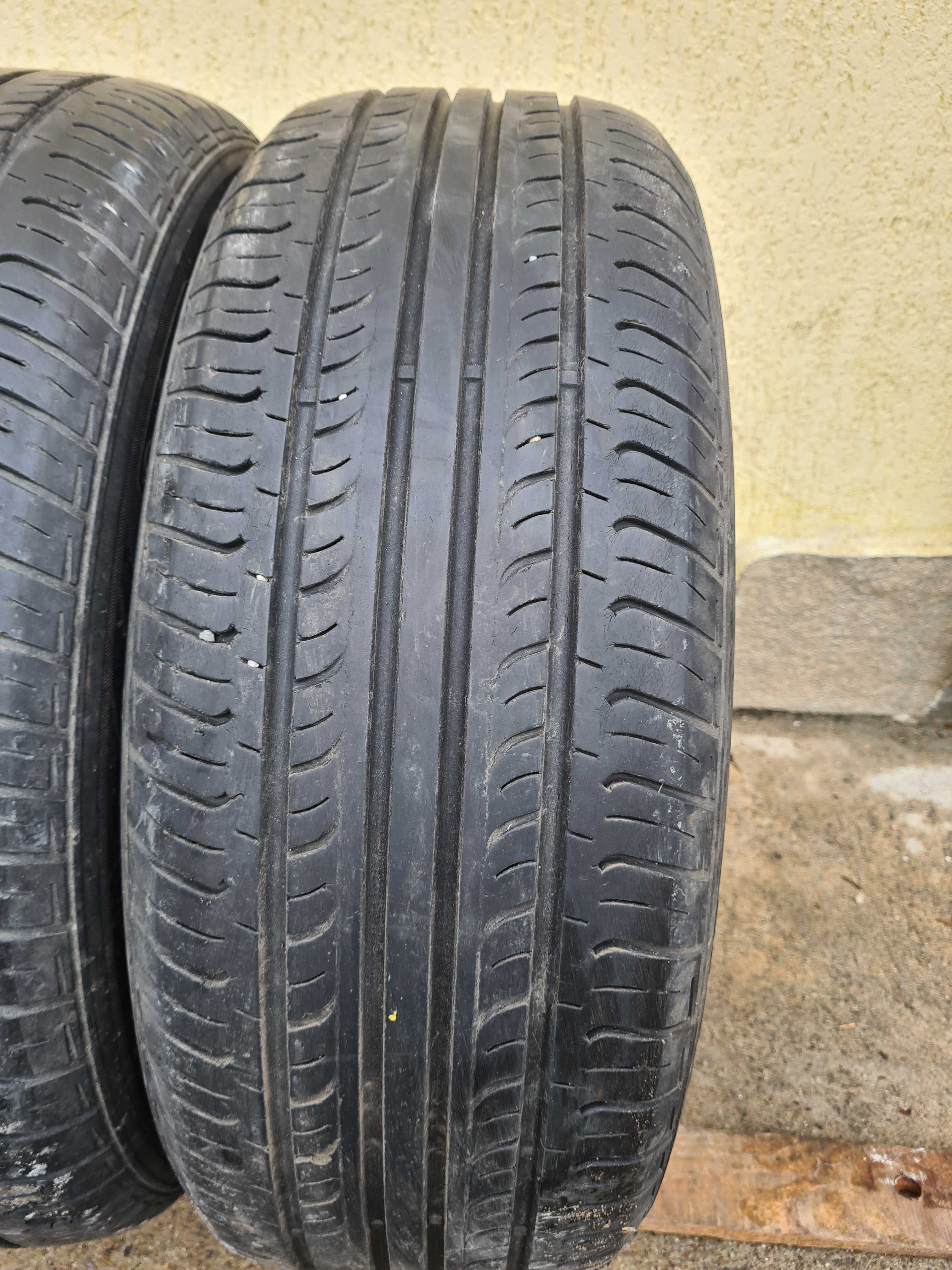 2 бр. летни гуми 225/60/17 Hankook 5,5 mm DOT 2312