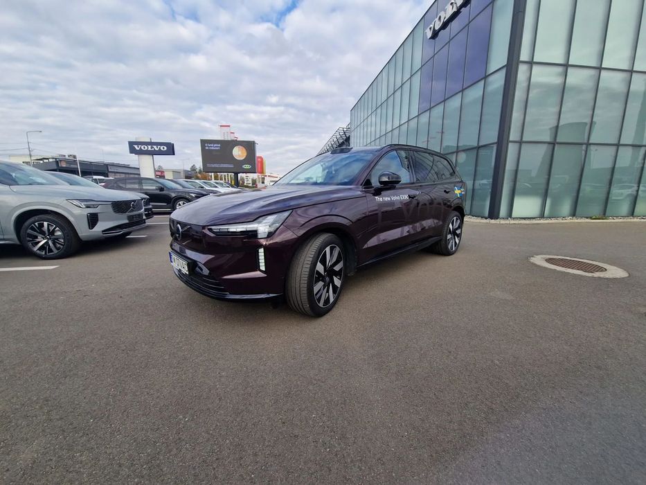 Volvo EX90 Demo Car, istoric Service, TVA Deductibil