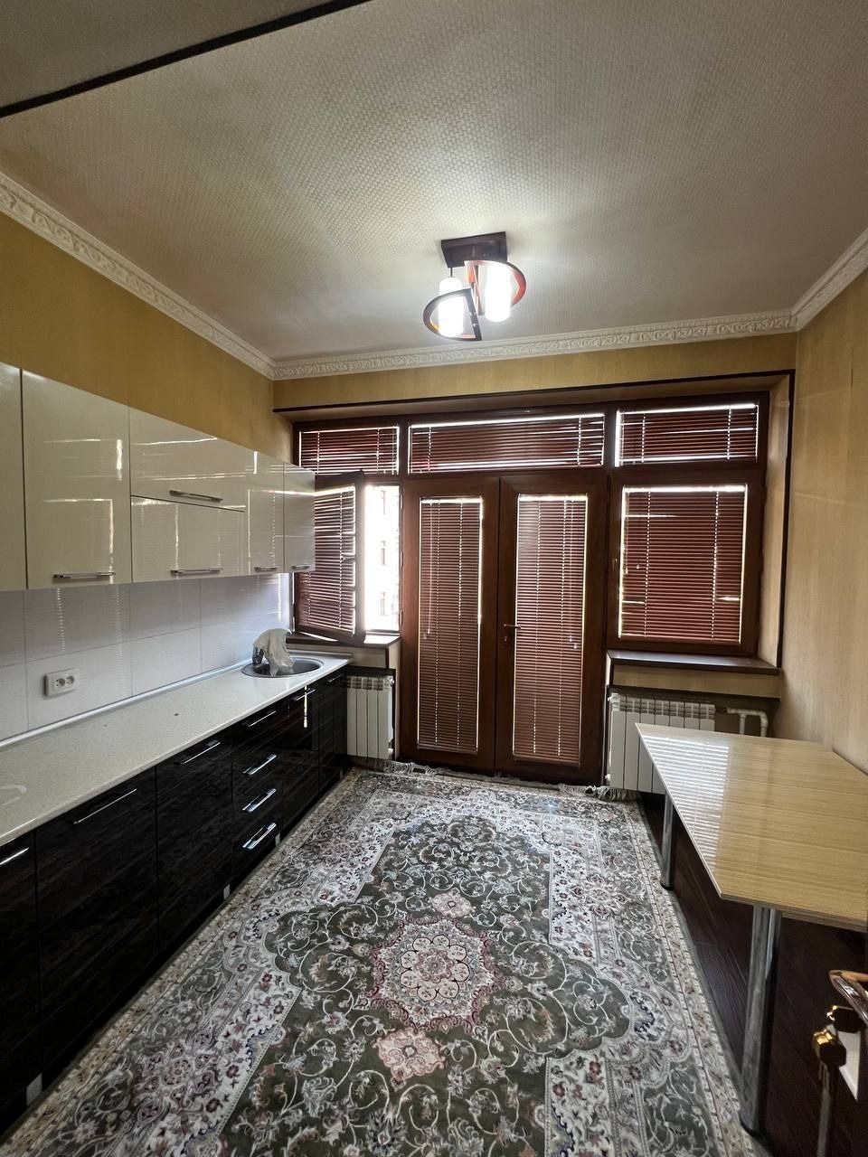 Продам 4 ком юнусабад 17 Новостройка
