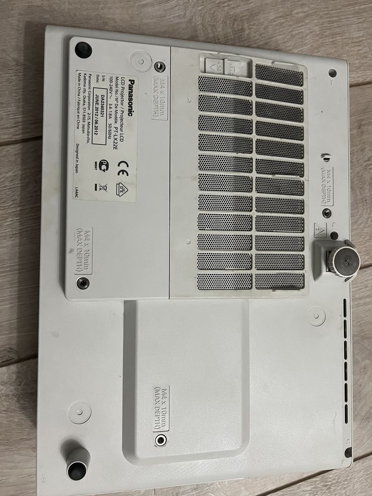 Проектор panasonic PT-LX22