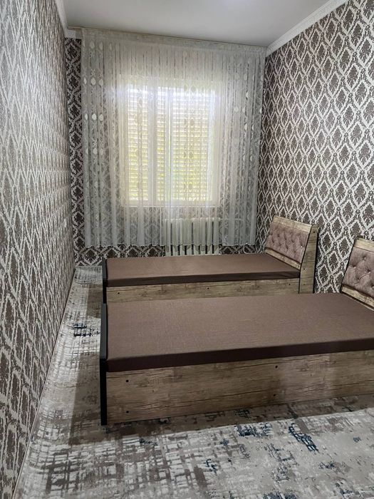 Продаётся Юнусабад 12  2/4/4