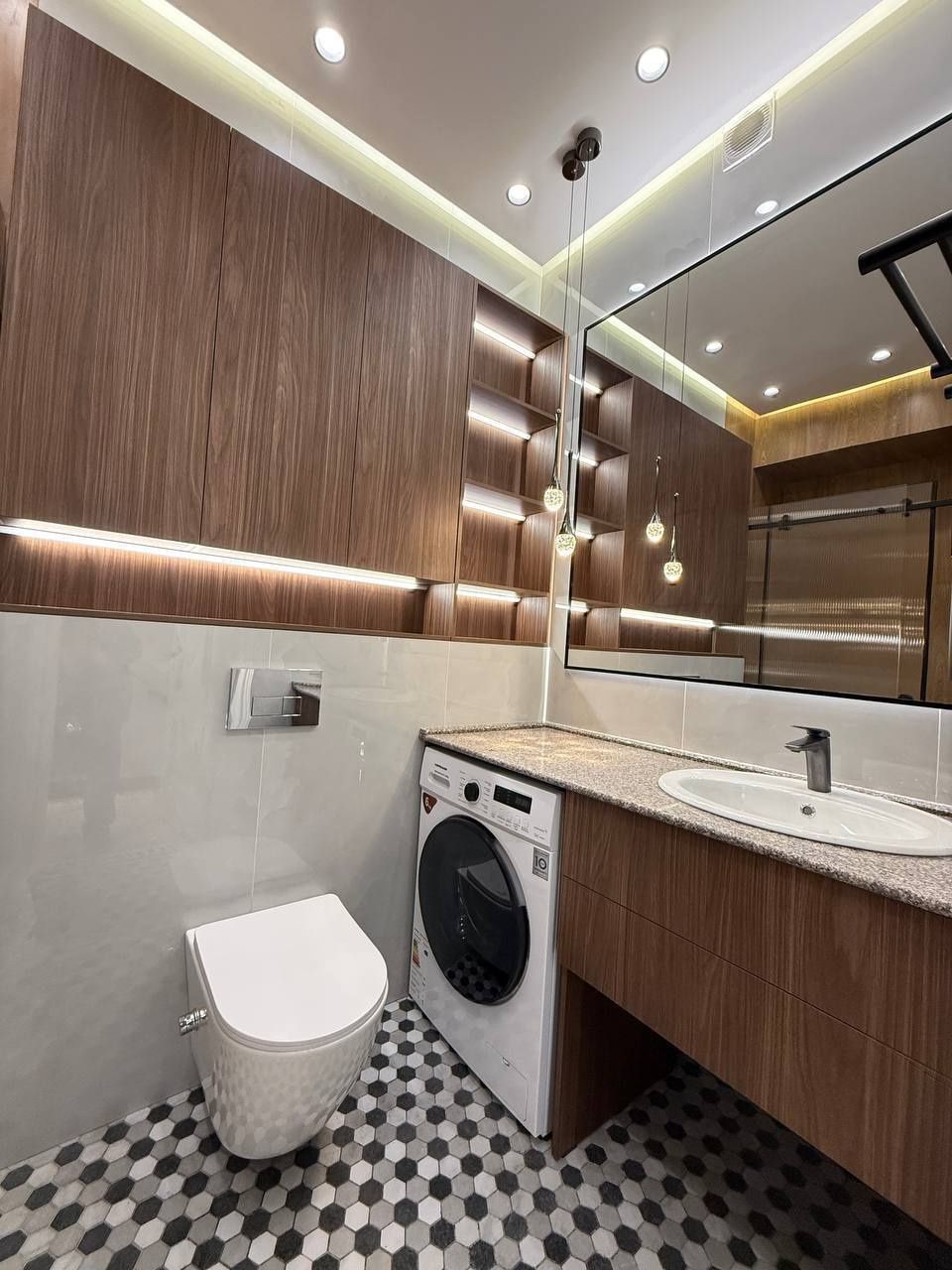 Срочно!! , Продается 1 ком квартира в ЖК NRG-U-TOWER