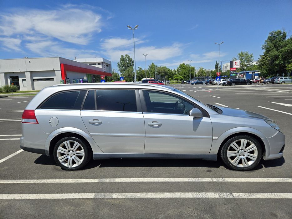 Opel Vectra 1.9 CDTI 150 CP 2008 Facelift Extra Full Deosebit