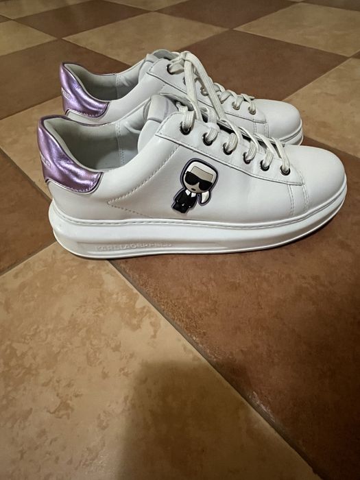 Продавам кецове Karl Lagerfeld