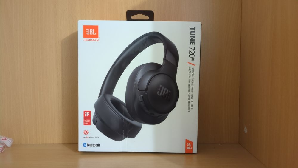 Новые наушники JBL TUNE720BT