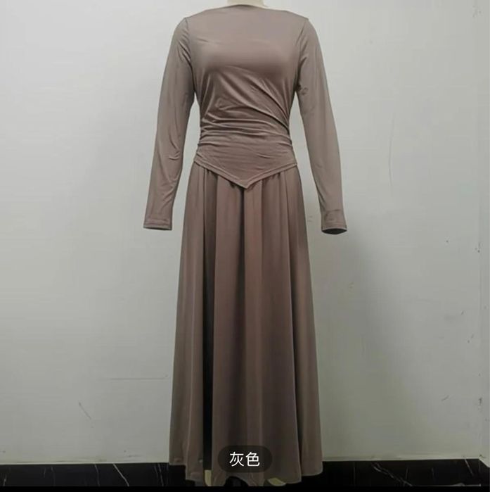 Продам женские одежды