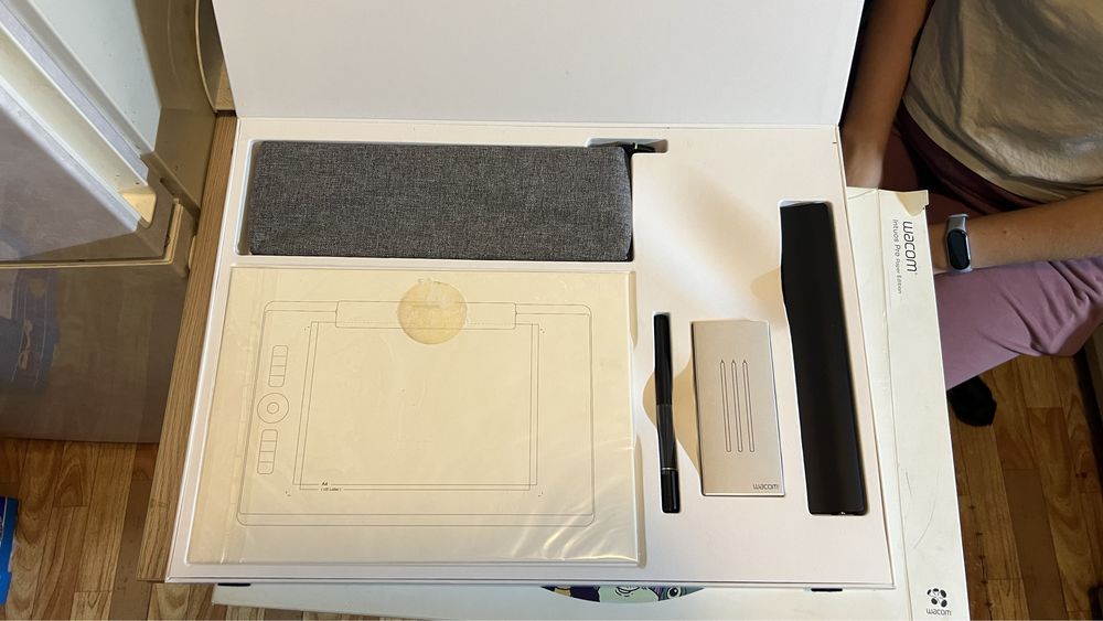 Wacom intuos pro paper edition l (а3 формат) графический планшет