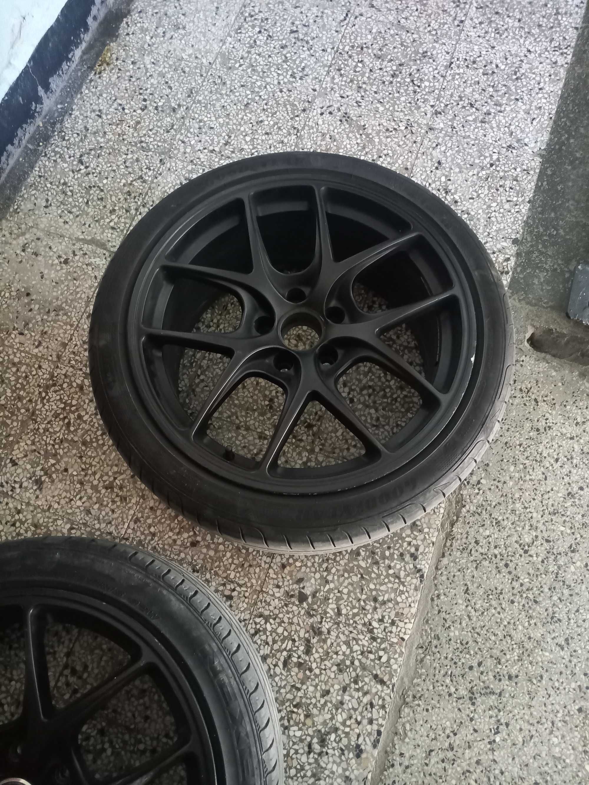Продавам джанти за Ауди 18ки!!!