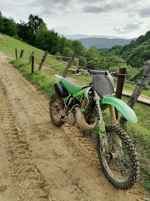 Vând Kawasaki kx 250 2t