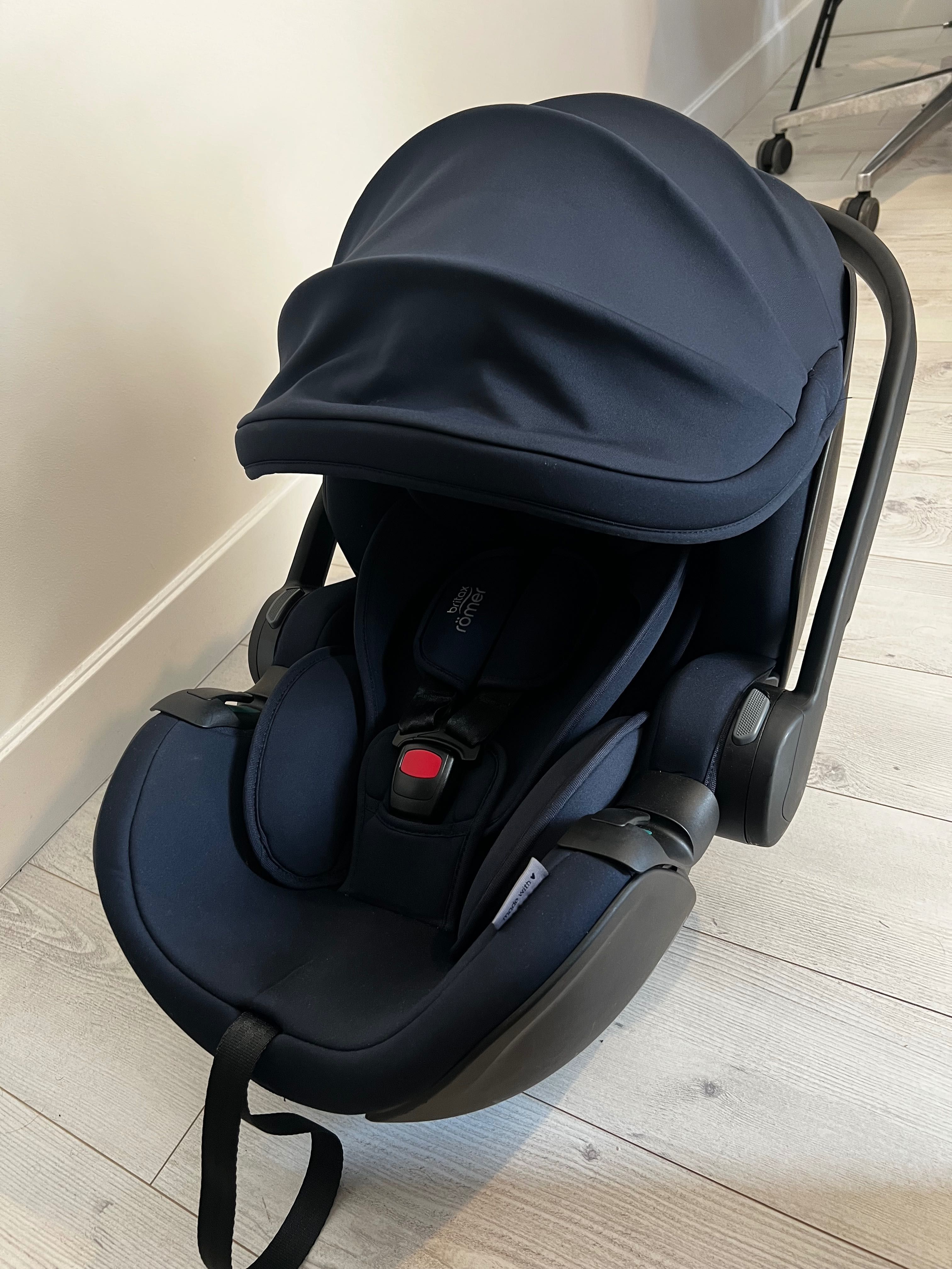 Scaun auto tip scoică pentru copii, Britax Römer, BABY-SAFE PRO
