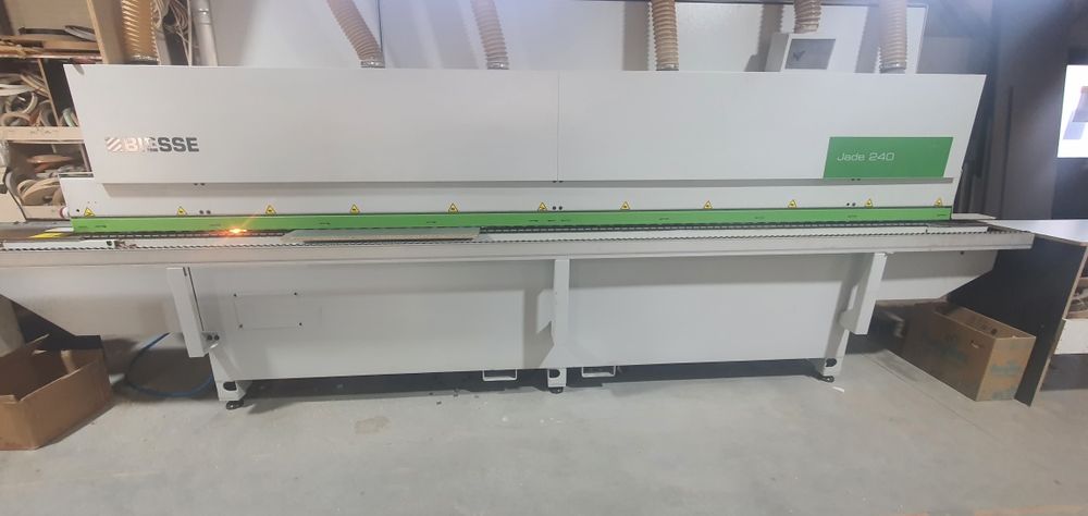 Masina automata de aplicat cant Biesse