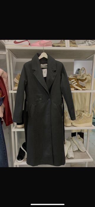 Срочно продам палто с утеплителем