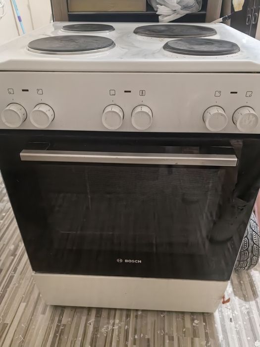 Готварска печка Bosch HQA050020 Електрическа