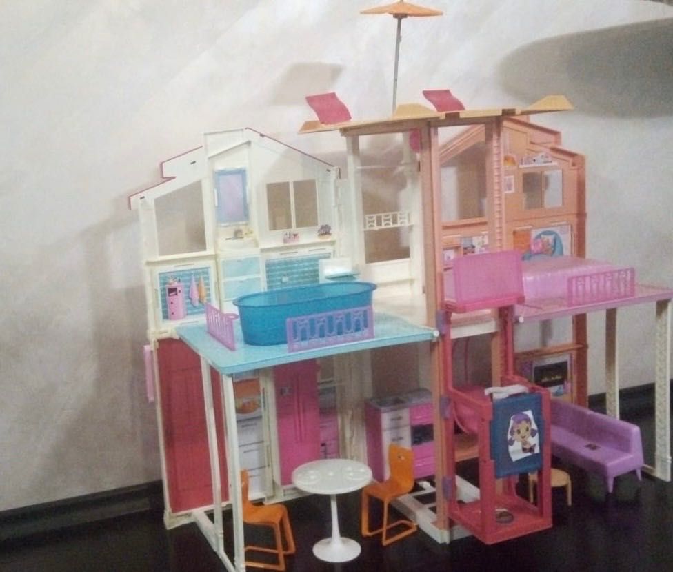 Barbie къща- къщата на Барби в Малибу
