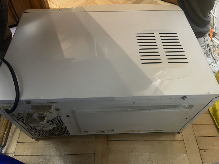 cuptor cu microunde candy 800w fm cfm 1780