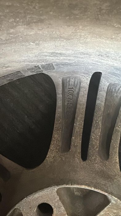 Продам диски компл