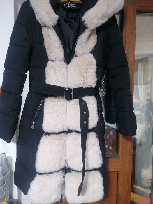 Geaca / Palton/haină de iarnă damă /femei