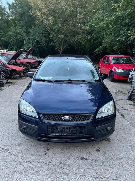 Piese Auto din Dezmembrari Ford Focus 2 1.6 benzină 2006