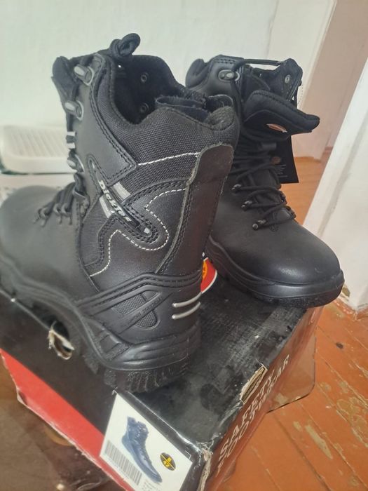 Севти ботинки зимний и летний