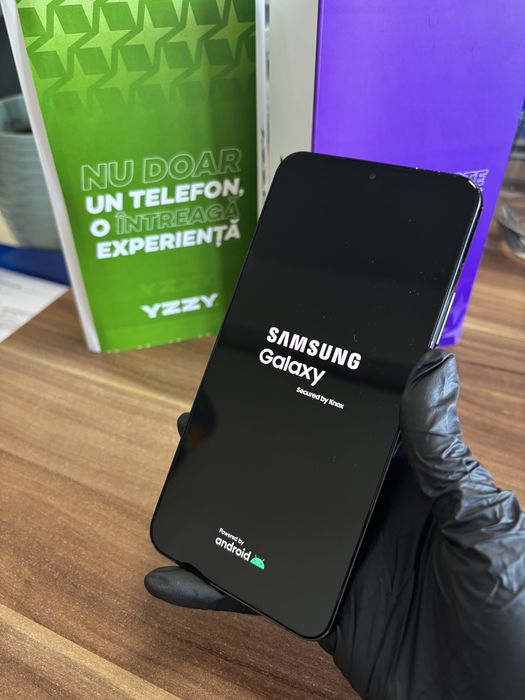 Samsung Galaxy S22+ / 128gb / Phantom Black   / foarte bun   |