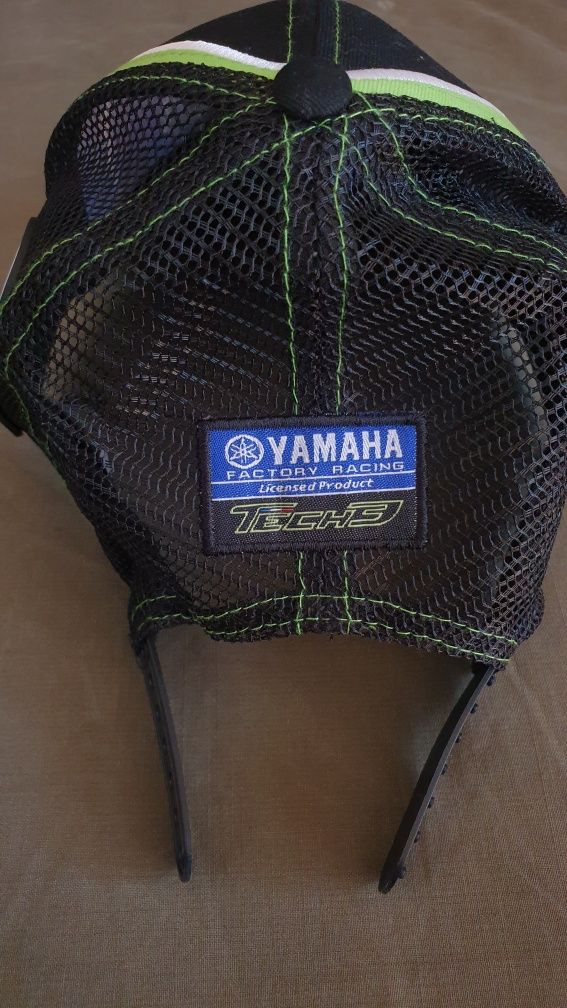 Оригинална шапка YAMAHA TECH 3