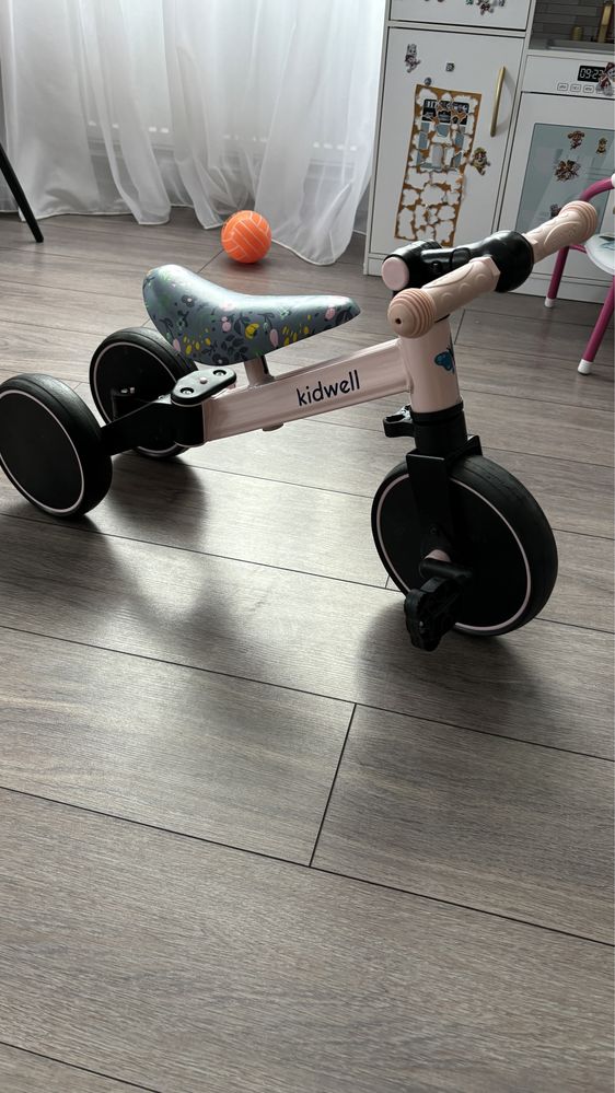 Bicicleta copii noua