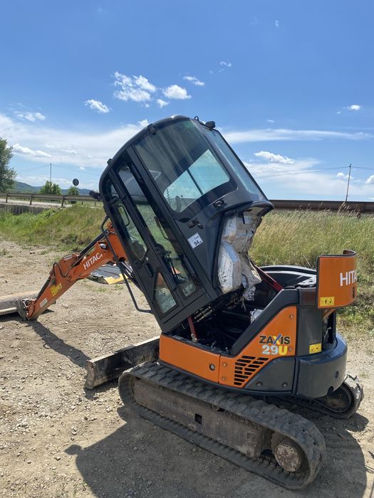 Miniexcavator HITACHI  ZX29u-3 Aer conditionat