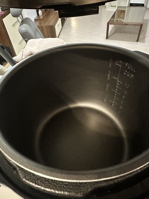 Multicooker oala electrica cu presiune