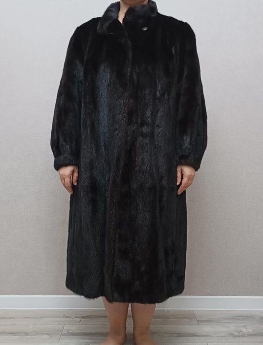 Продам шубу норка натуральная.