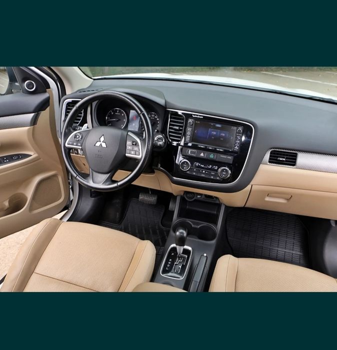 Vând urgent mitsubishi outlander 4x4