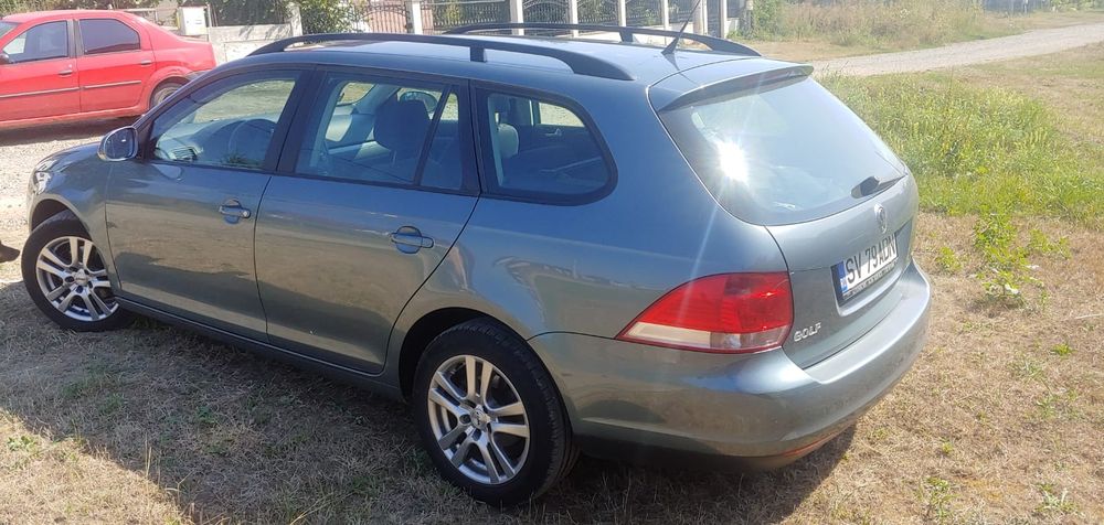 Volkswagen Golf 5 – Prim proprietar – 121.000 km – 1.9 TDI / 105 CP –