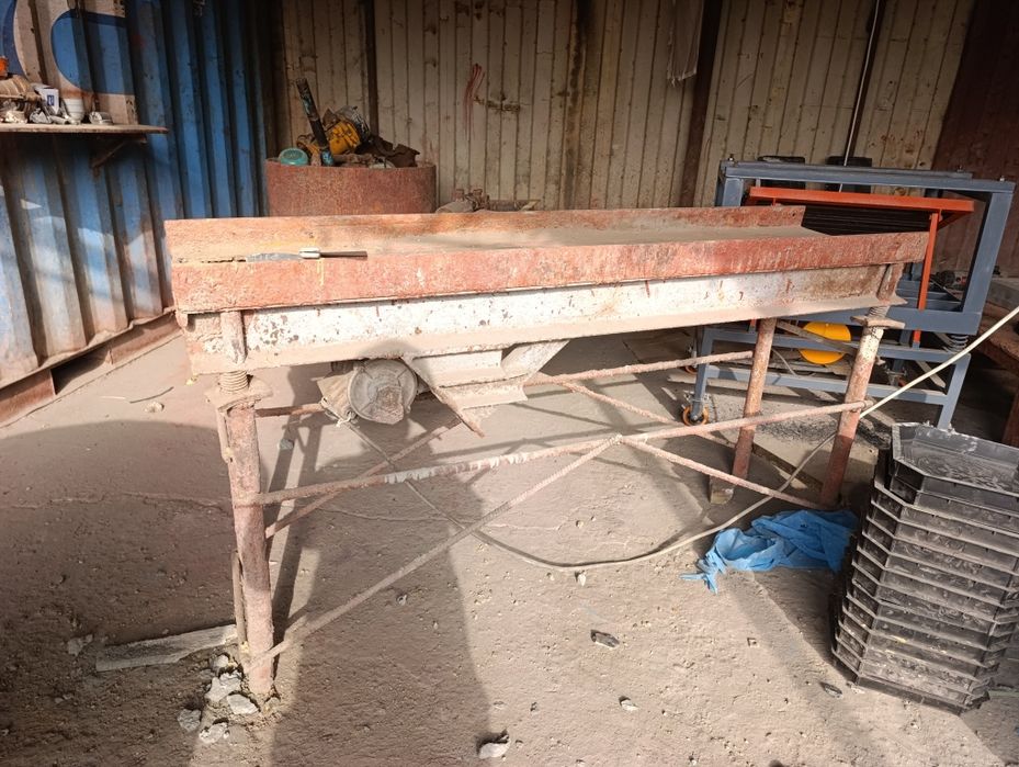 Брусчатка ишлаб чиқариш ускуналари сотилади