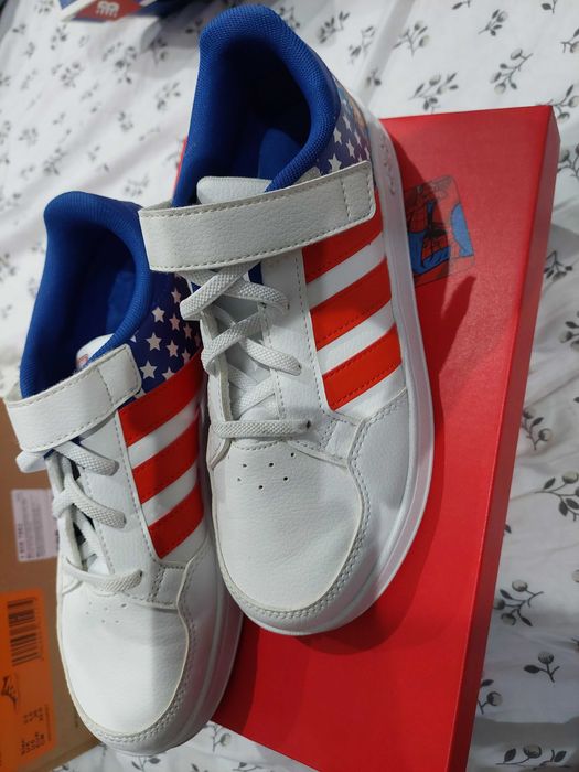 Vând adidași marimea 35 marcsa Adidas