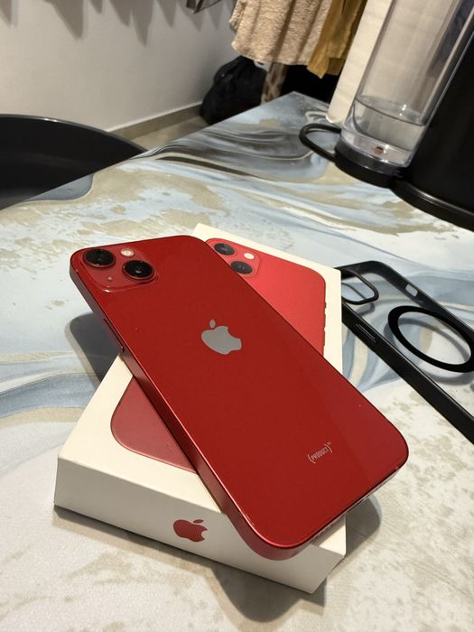 Iphone 13 varianta red
