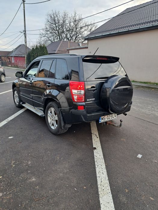 Vând  schimb cu autoutilitara  Suzuki Grand Vitara 4×4
