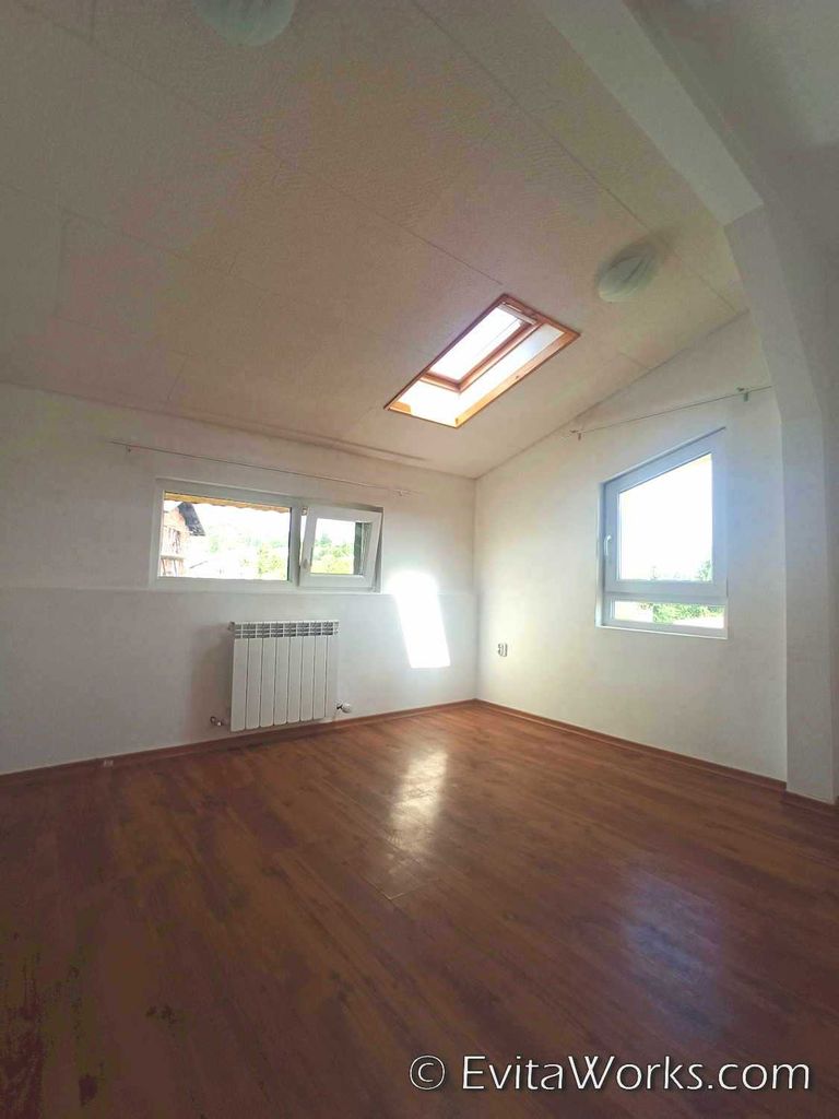 Продава се Къща в с. Бистрица, Област София-град - 350 кв.м за 1643 €/кв.м - Снимка #17