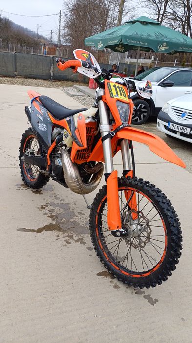 Vând ktm 300 tpi