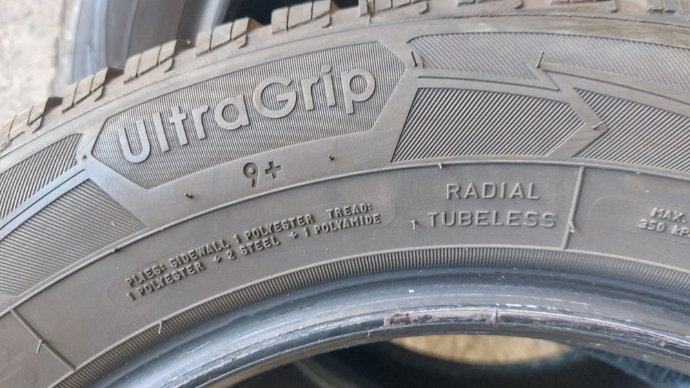 Зимни гуми 185/65/15 Goodyear Ultragrip 9 4 броя